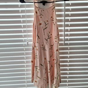 Forever 21 Light Pink floral dress M